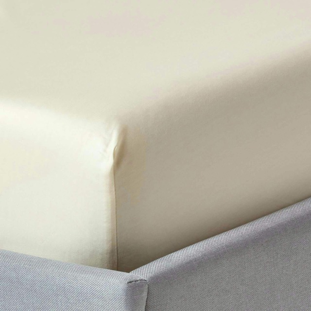 Homescapes Cream Organic Cotton Deep Fitted Sheet 18 inch 400 TC, Single Cream Single