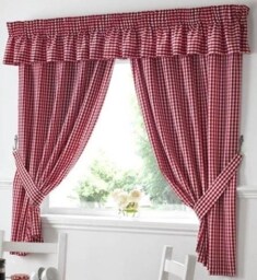 Gingham Kitchen Curtains - Red - 117cm x137cm