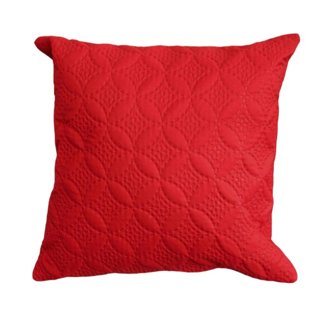 Homescapes Ultrasonic Red Quilted Embossed Cushion Cover - 40 x 40 cm Red Red 40 x 40 cm