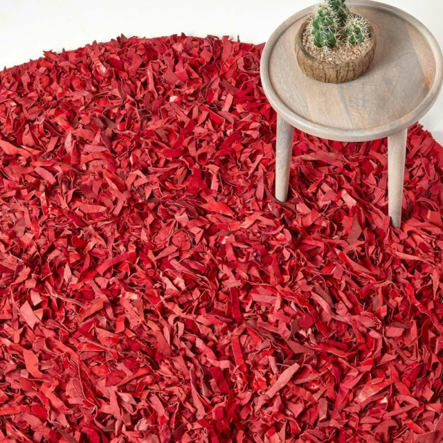 Homescapes Dallas Leather Shaggy Rug Red - 150 cm Round Red Red