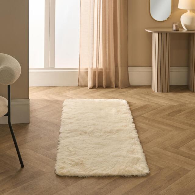 OHS Soft Fluffy Runner Rug Anti-Slip Floor Mat - 60 x 150cm Cream Cream 60cm x 150cm