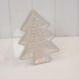 Satchville Ceramic Natural Christmas Tree Plate