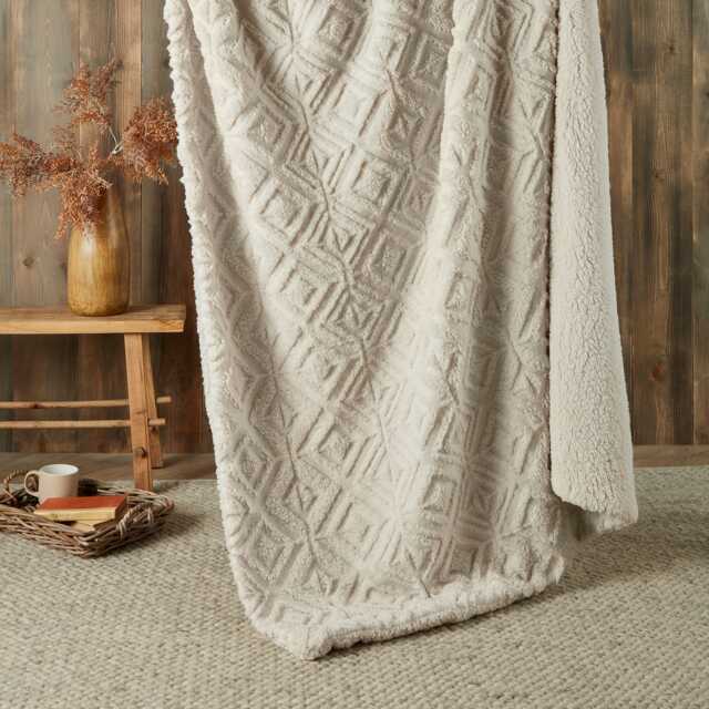 Fusion Geo Fleece Throw Natural