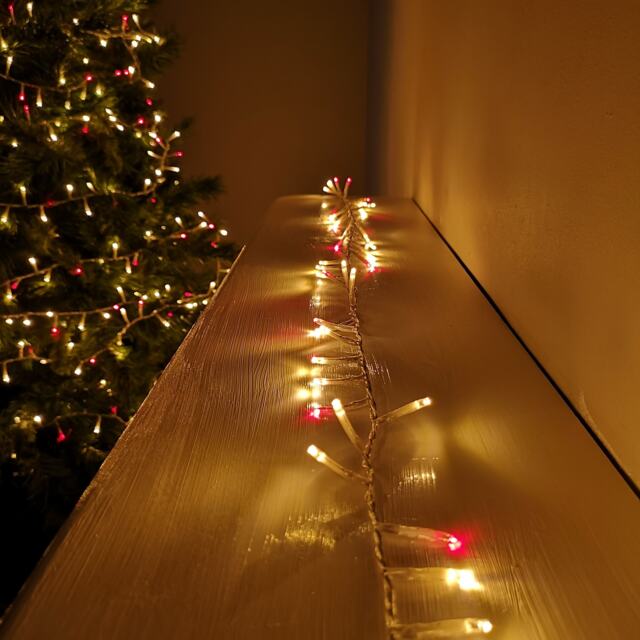 1000 LED 25m Indoor Outdoor Christmas Multi Function Mains Operated String Lights with Timer & Clear Cable in Red & Vintage Gold