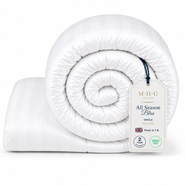 MHG Living All Season Duvet 10.5 Tog – Year-Round Hollowfibre Quilt for All Weather White Single