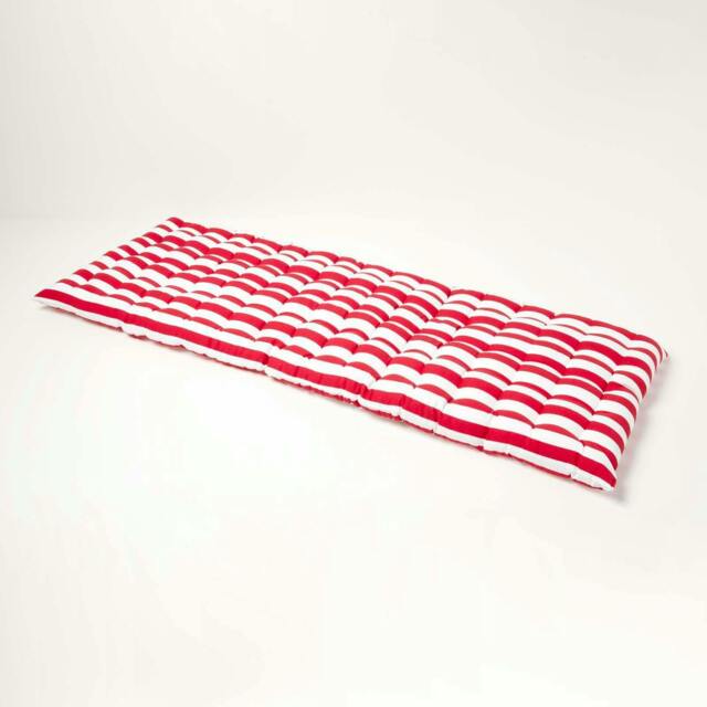 Homescapes Garden Bench Cushion Luxury 3 Seater Cotton Stripe Indoor Outdoor Seat Pad Red 143 x 48 cm 1
