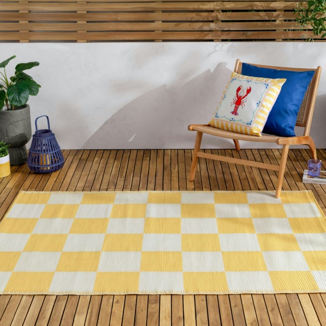 furn. Checkerboard Recycled Yellow Outdoor Rug Multi