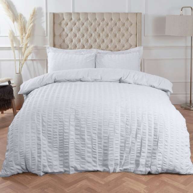 OHS Seersucker Duvet Cover with Pillowcase Set, Single - White