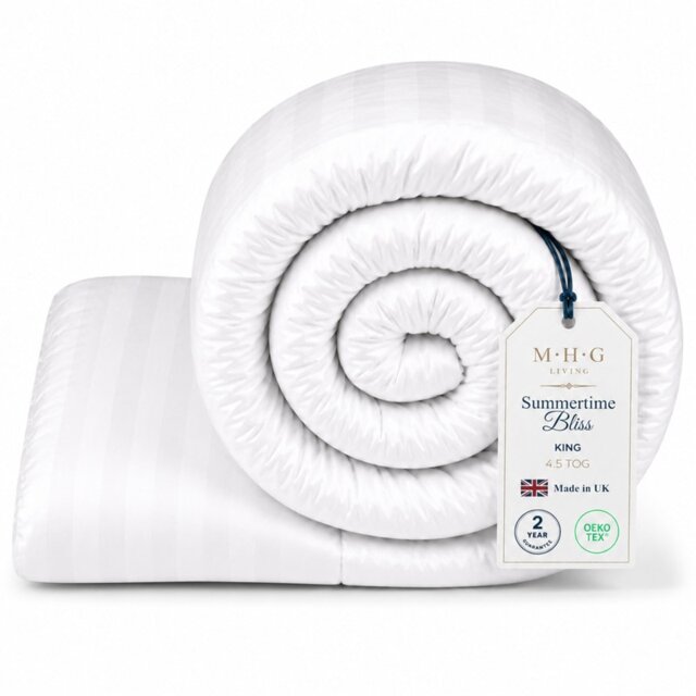 MHG Living 4.5 Tog Summer Duvet – Lightweight Cooling Hollowfibre Quilt for Hot Sleepers White King