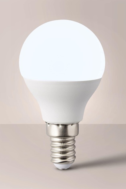 ValueLights E14 Pack of 10 4W Golfball Cool White Bulbs