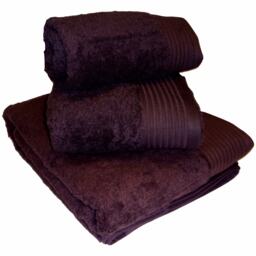 Chatsworth 600gsm Pure Cotton Towels Soft & Absorbent Purple Damson Bath sheet 1