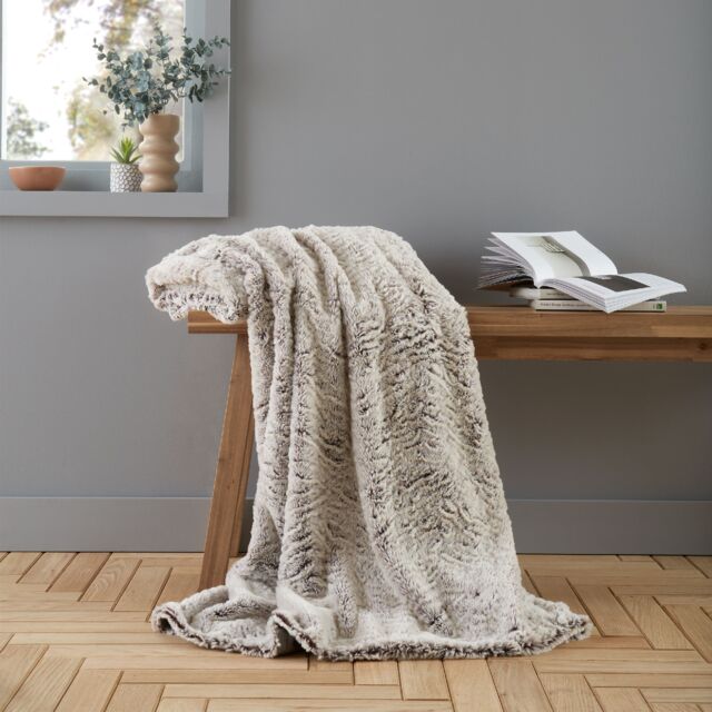 Catherine Lansfield Wolf Faux Fur Blanket Throw Cream Neutral
