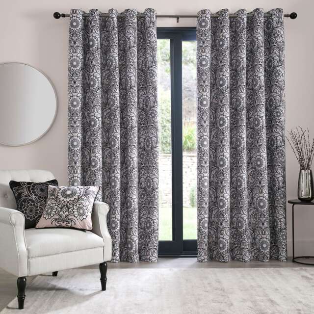 Laurence Llewelyn-Bowen Romilly Eyelet Curtains Natural