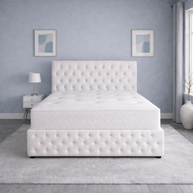 5FT Kingsize White Plush Velvet Divan Bed With Headboard & Footboard and Memory Sprung Mattress 4 Drawers