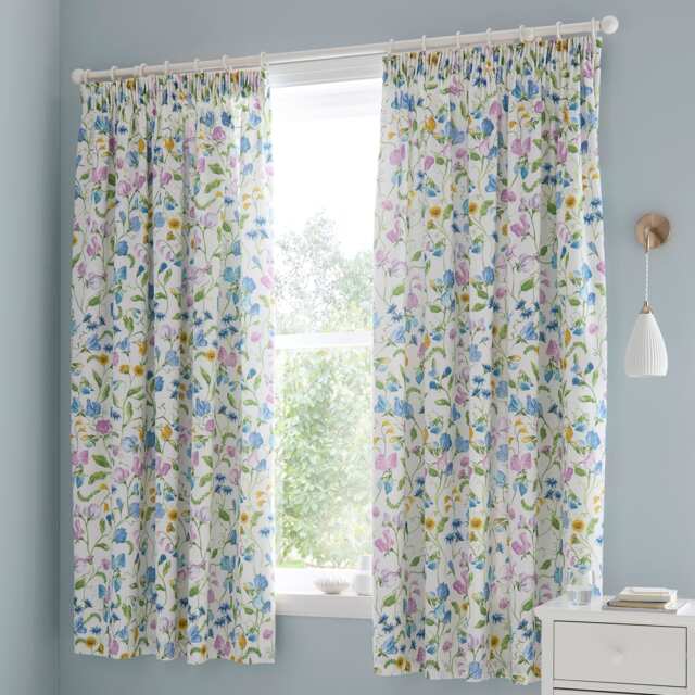 D & D Sweetpea Floral Pencil Pleat Curtains Lilac