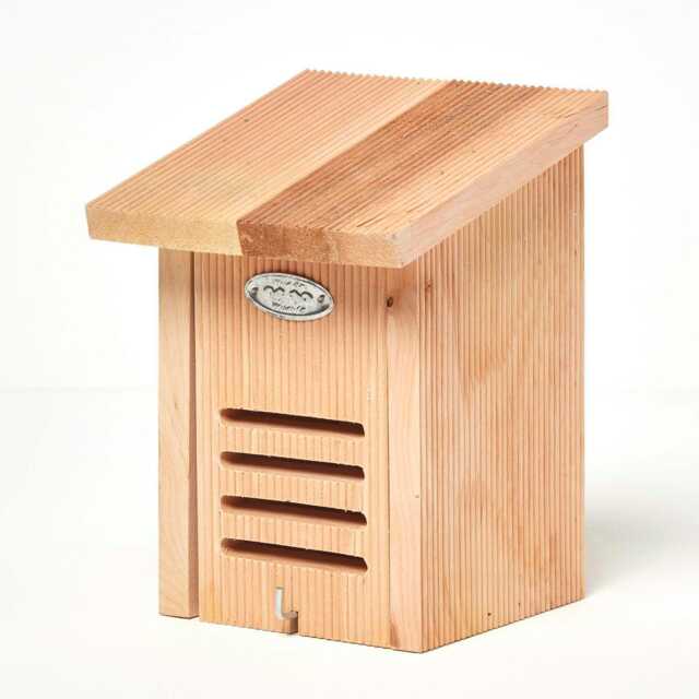 Homescapes Real Alder Wood Ladybird Insect House Multi