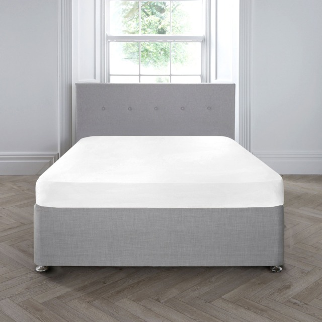 Appletree 200TC Plain Dye Fitted Bed Sheet White