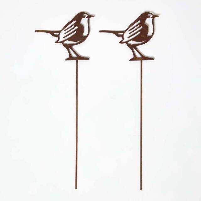 Homescapes Steel Robin Garden Stake Decorations, Set of 2