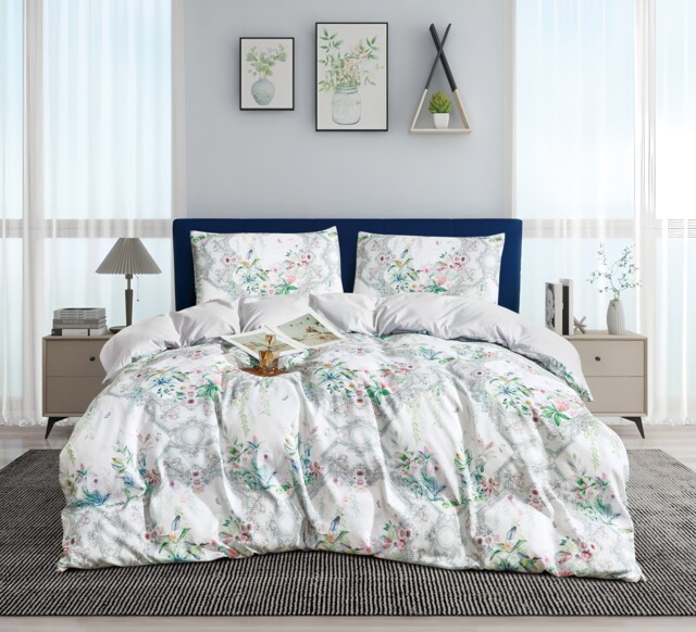 Ezysleep Isla Floral Printed Duvet Set - Duvet Cover And Matching Pillowcases Multi