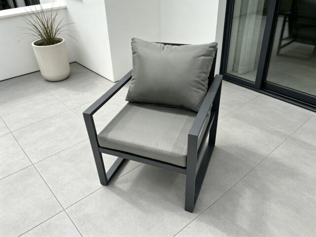 Fimous Aluminium Outdoor Garden Chair Patio Armchair Single Sofa for Balcony, Terrace,Swimming Pool Dark Grey