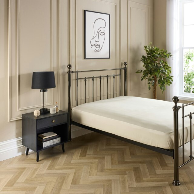 Hotel Pure Luxury 5 Star Cream Fitted Sheet - King