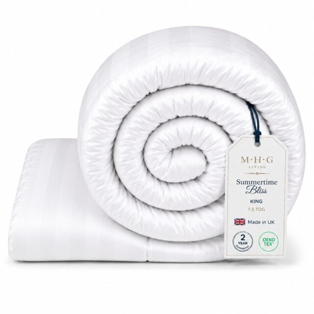 MHG Living 1.5 Tog Summer Duvet – Lightweight Cooling Hollowfibre Quilt for Hot Sleepers King