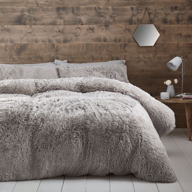 Cuddly Deep Pile Faux Fur Duvet Cover Set Silver Silver Grey