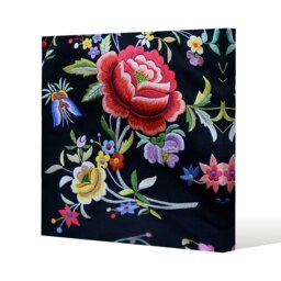 Vibrant Flowers (Canvas Print) Cream