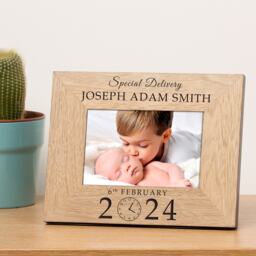 Personalised New Baby Special Delivery Wood Picture Frame 7 x 5