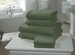 Chatsworth 600gsm Pure Cotton Towels Soft & Absorbent Green Ivy 1
