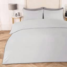 OHS Luxury Soft Microfibre Piped Edge Duvet Quilt Cover and Pillowcase Set, King - Silver/Grey