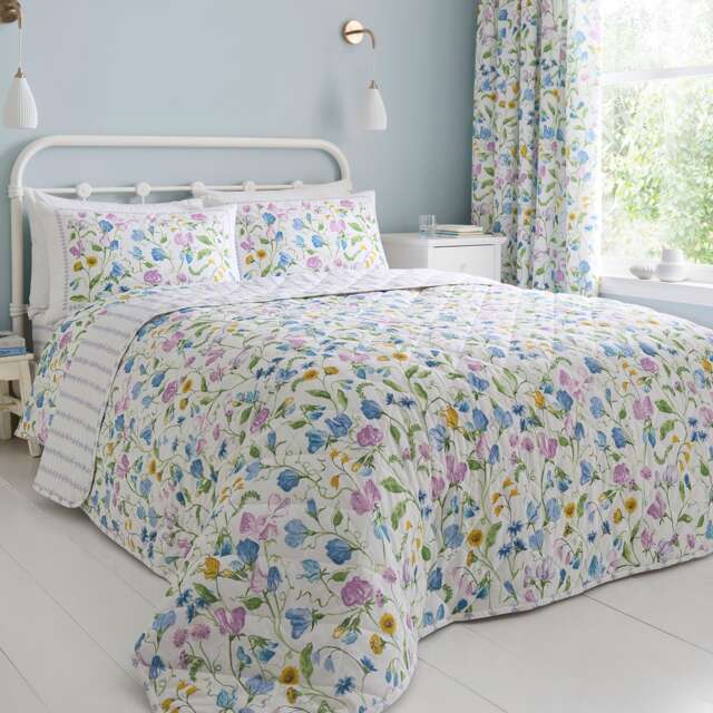 D & D Sweetpea Floral Bedspread Lilac
