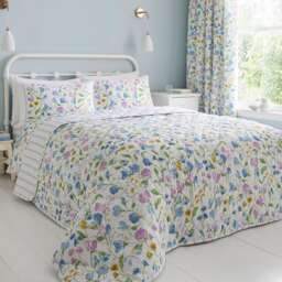 D & D Sweetpea Floral Bedspread Lilac