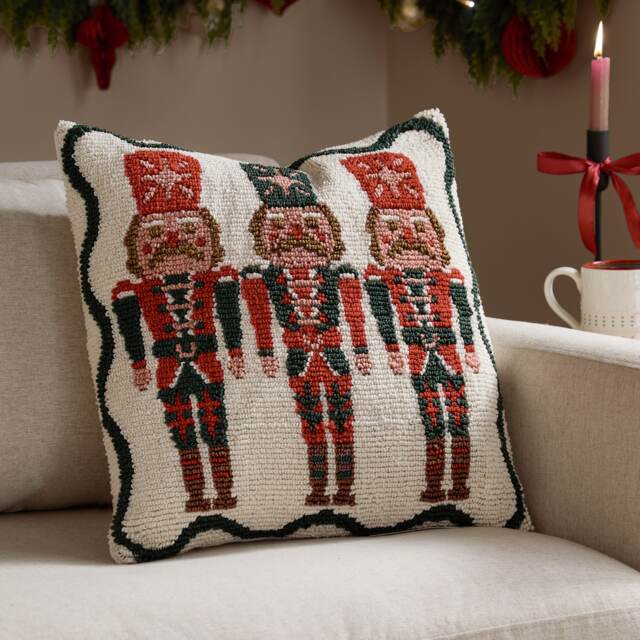 Furn Nutcracker Trio Tufted Christmas Cushion