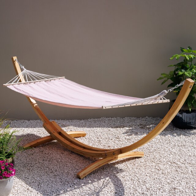 Blush Hammock with Natural Wooden Stand