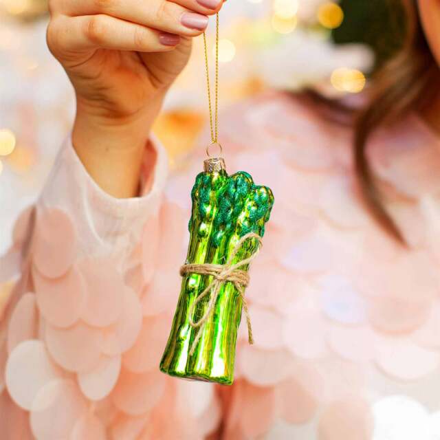 Marshalls Garden Asparagus Glass Bauble Metallic Green Christmas Ornament Green Vibrant Green H 11.43cm x W 3.5cm x L 3.8cm 1