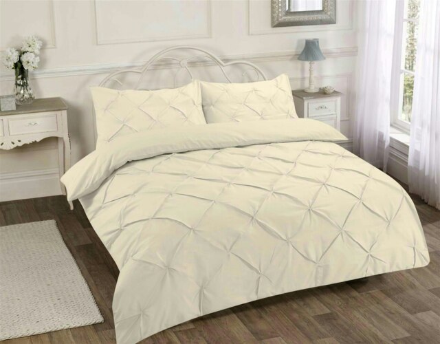 Pintuck Pleated Duvet Cover Set - Super King - Cream