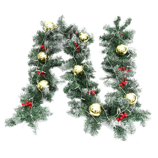 Living and Home 270cm Pre-lit Artificial Greenery Christmas Garland Decor