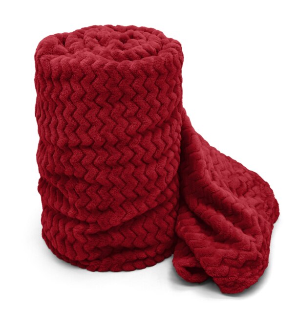Velosso Moda Ribbed Chevron Super Soft Blanket - 150cm x 200cm Red Red