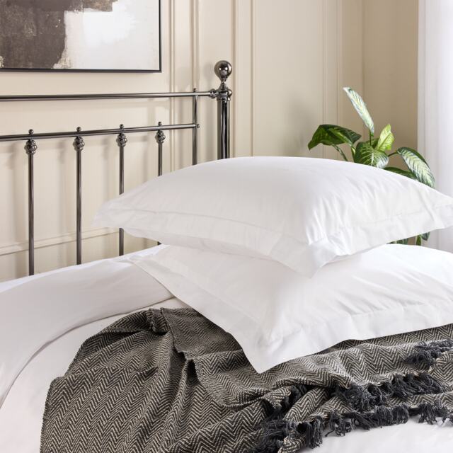 Hotel Pure Luxury 5 Star White Oxford Pillowcase - Pair