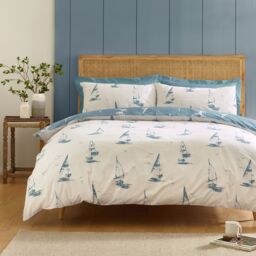 Catherine Lansfield Salcombe Boats Reversible Duvet Cover Set Blue Soft Blue King