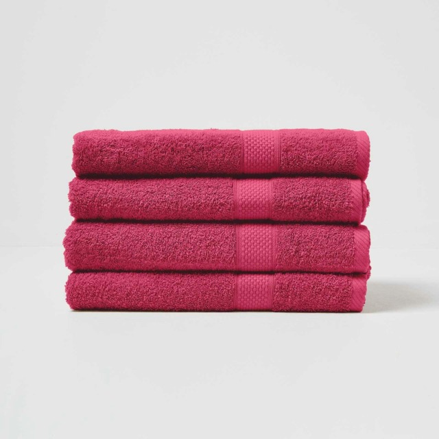Homescapes Turkish Cotton Bath Towel Set of 4 - Raspberry Pink Bath towel 4
