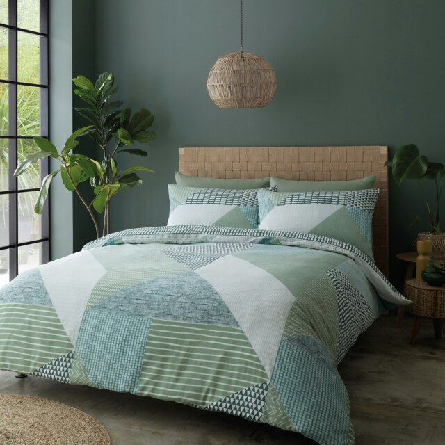 Catherine Lansfield Larsson Geo Reversible Single Duvet Cover Set Green