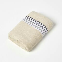 Homescapes Geometric Cotton Hand Towel - Beige Cream