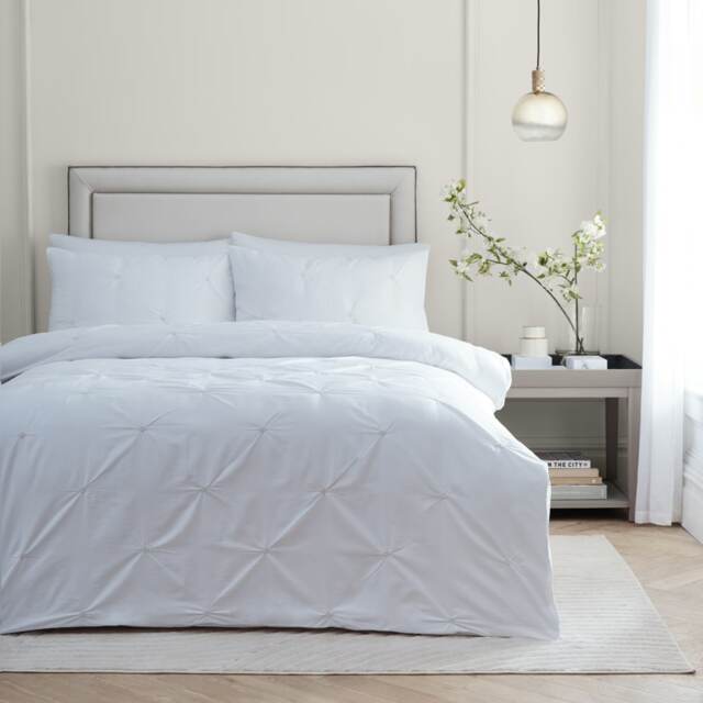 Paoletti Elysia Pinch Pleat 100% Cotton Duvet Cover Set Cream Champagne Double
