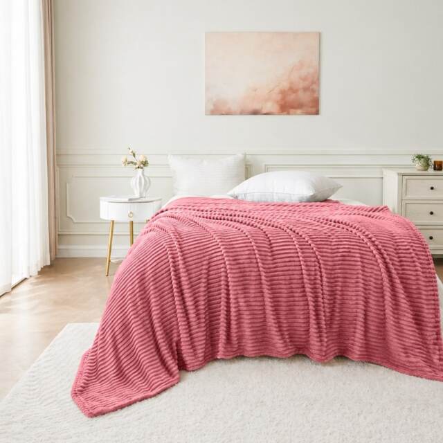 Large Ribbed Fleece Throw Blanket – Supersoft, Cosy & Stylish 200 x 240cm