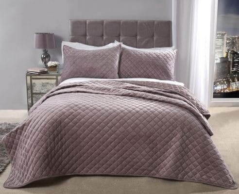 Banbury Bedspread Heather Pink Pink