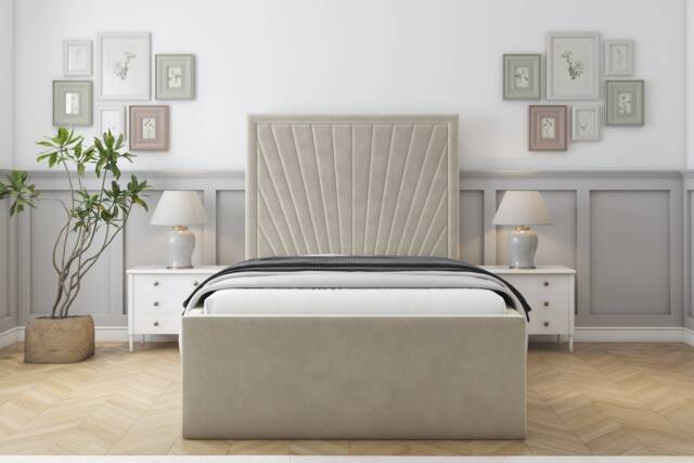 "Sloomy Somerset Cream Plush Deep-Sided Bed Frame With 50"" Upholstered Headboard 5' King"