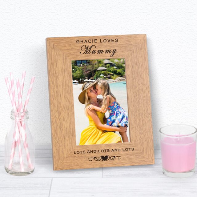 Personalised Loves Mummy Wood Picture Frame 7 x 5 Mothers Day Gift