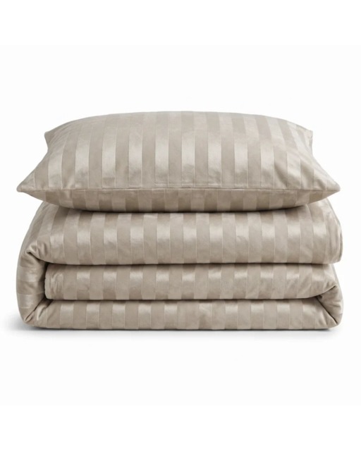 Velosso Oslo Luxury Velvet Stripe Duvet Cover and Pillowcase Set